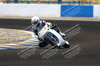 media/Jun-07-2025-TrackDaz (Sat) [[4413525952]]/A Group/1pm (Turn 1)/